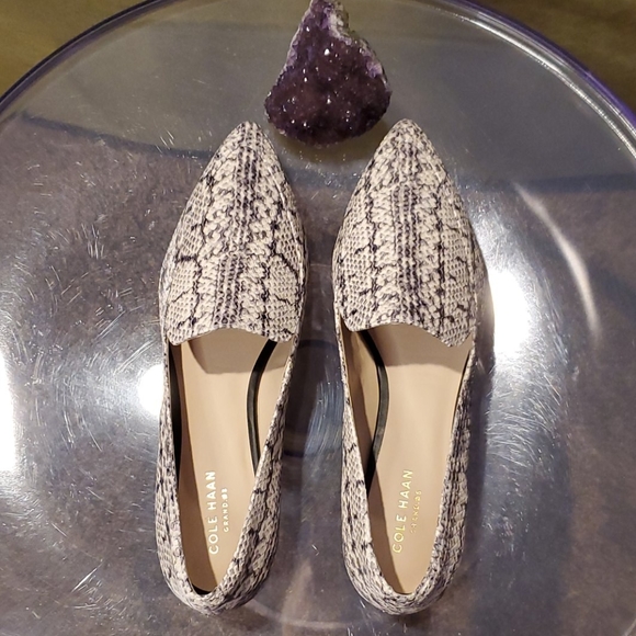 Cole Haan - Flat Shoe - Picture 5 of 9